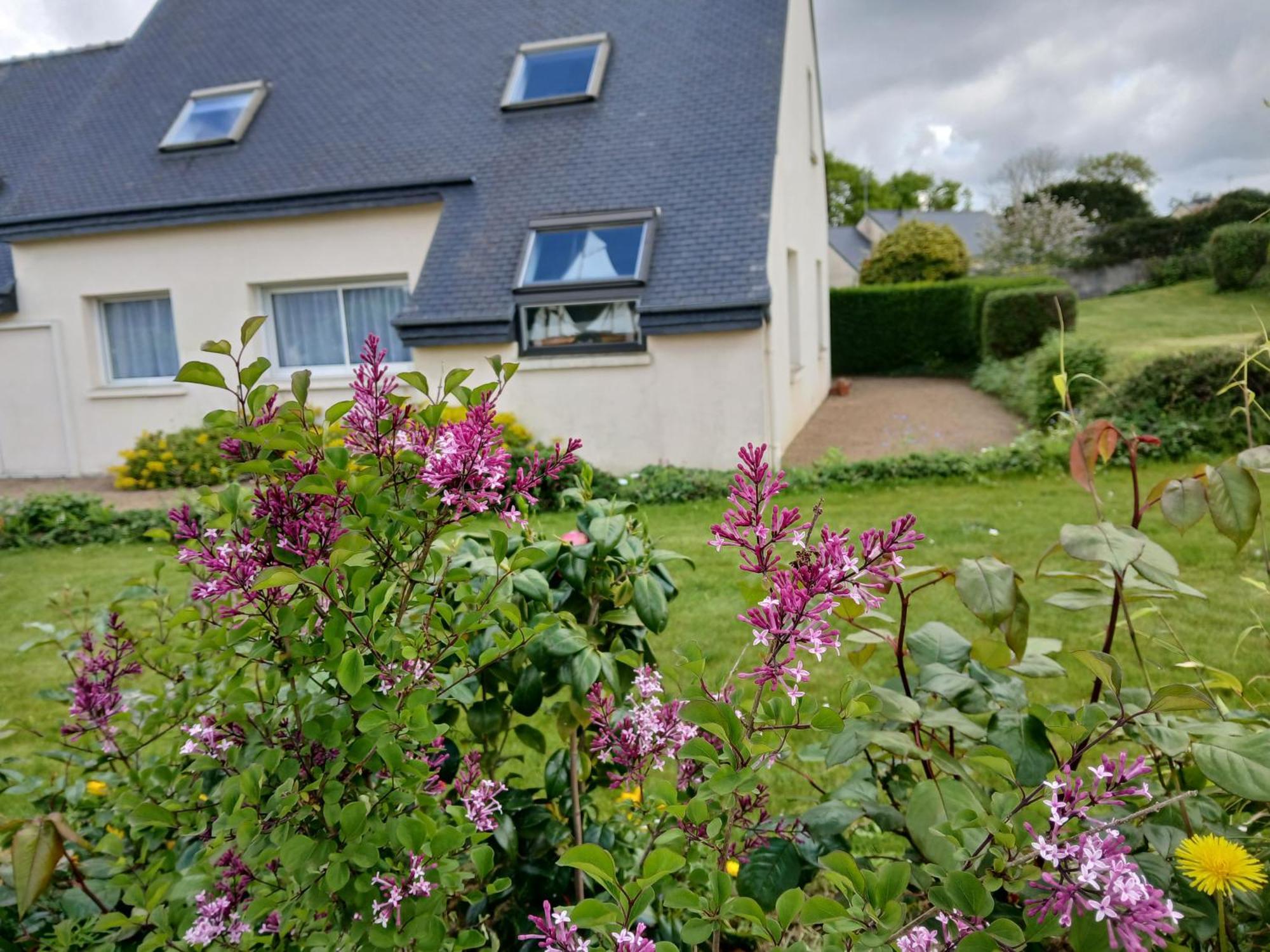 Maison Avec Jardin Clos La Roche Jaudy Екстериор снимка
